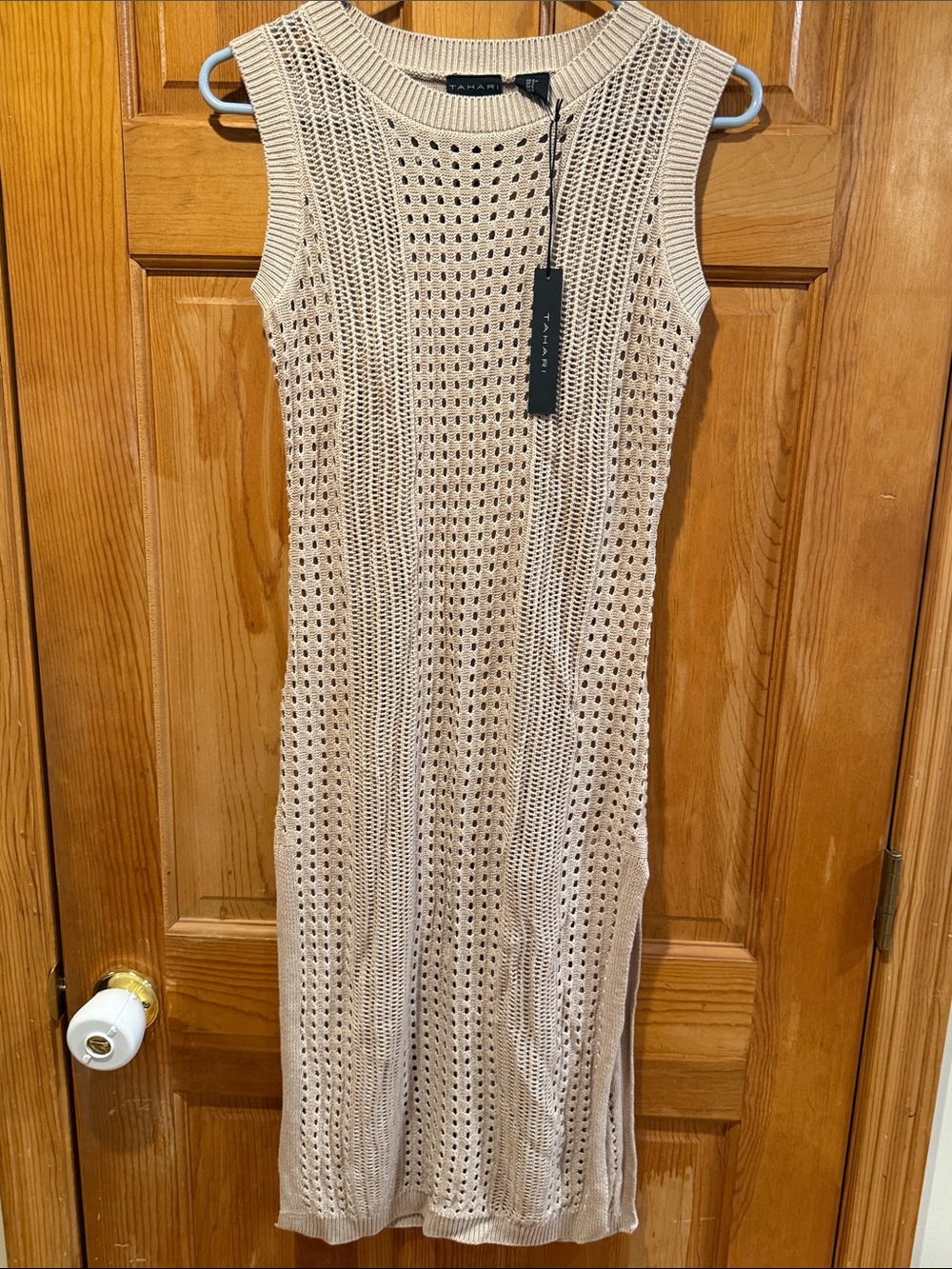 NWT Tahari tan open -knit beach dress cover up size small.